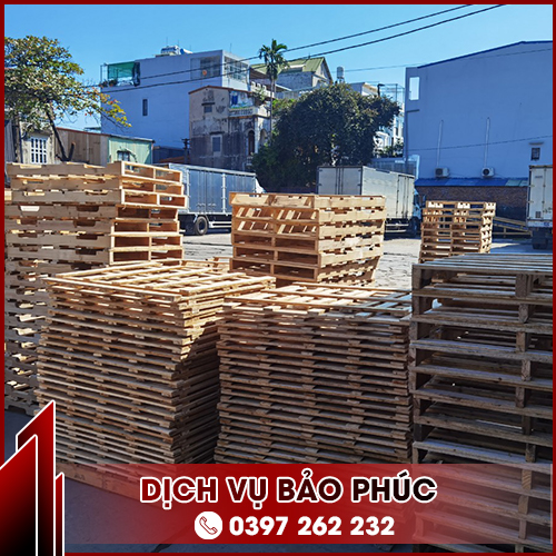 Pallet gỗ